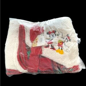 NEW With TAGS Disney Store 50" x 60" MICKEY MINNIE FLEECE THROW Blanket XMAS